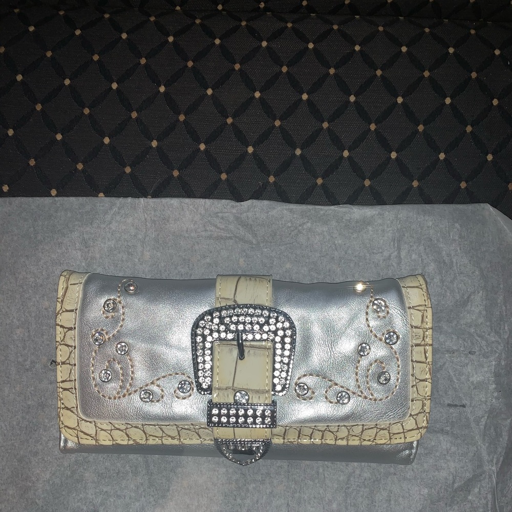 Silver embellished wallet NWT